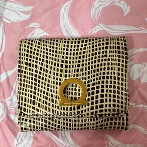 Salvatore Ferragamo Elegant Black and Tan Coin Pouch